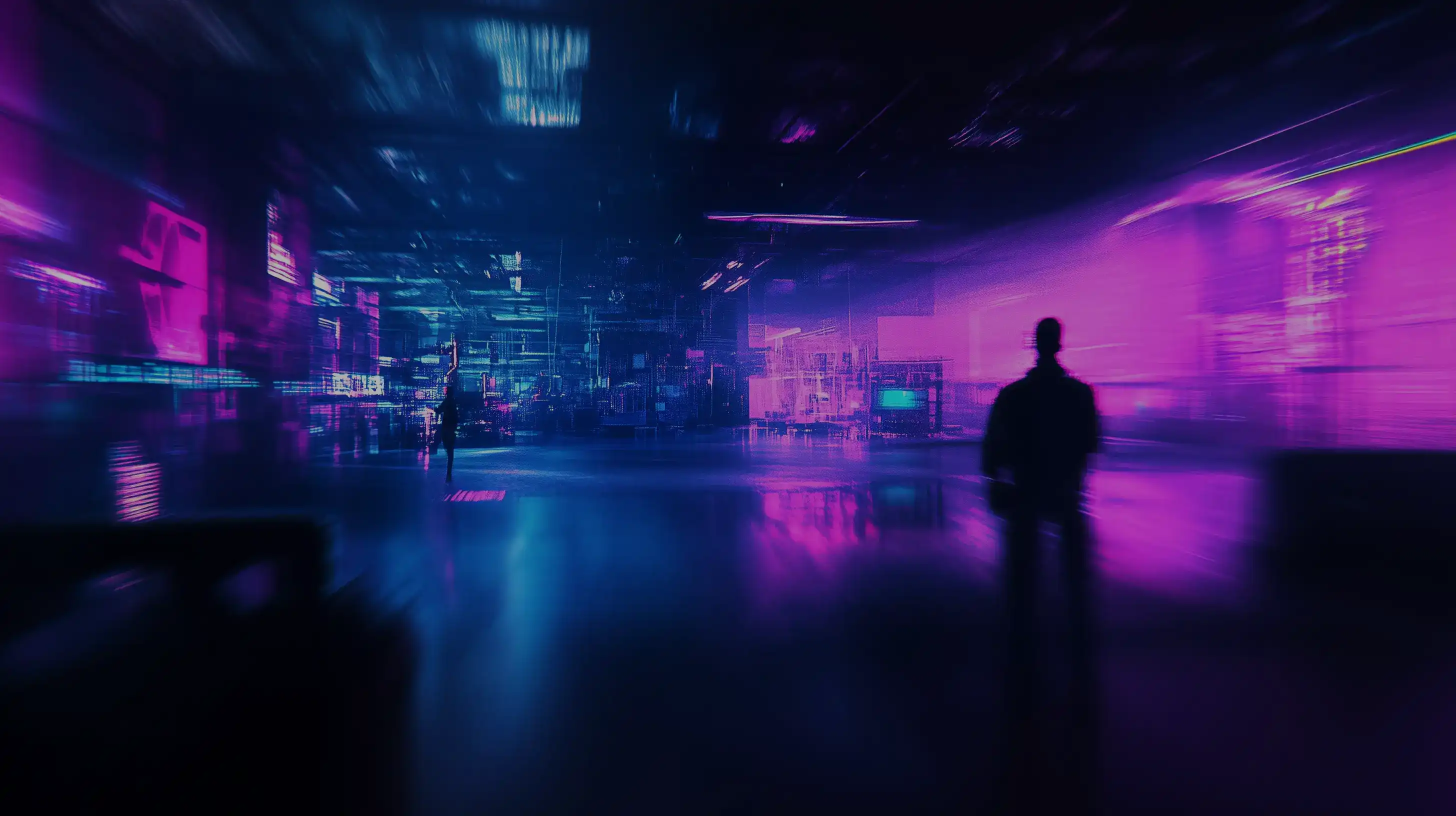 Planta de producción industrial futurista, con hologramas, robots y sistemas de realidad virtual